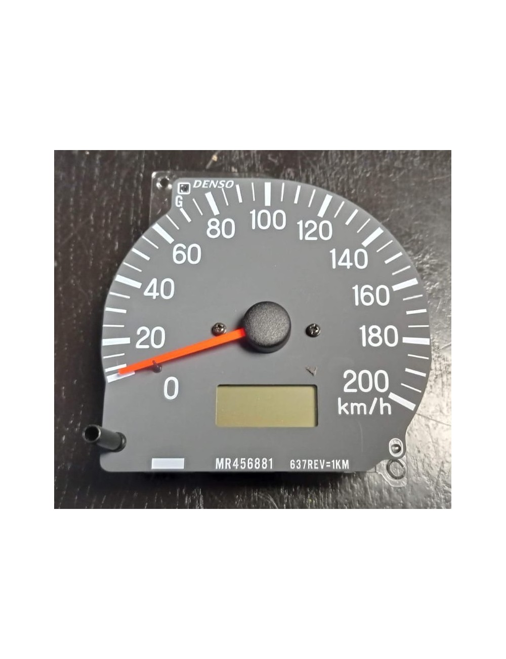 Compteur de vitesses Mitsubishi Pajero Sport