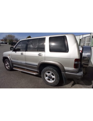 Isuzu Trooper 3.0 DTI 16v 160cv long 7 places 05/2000