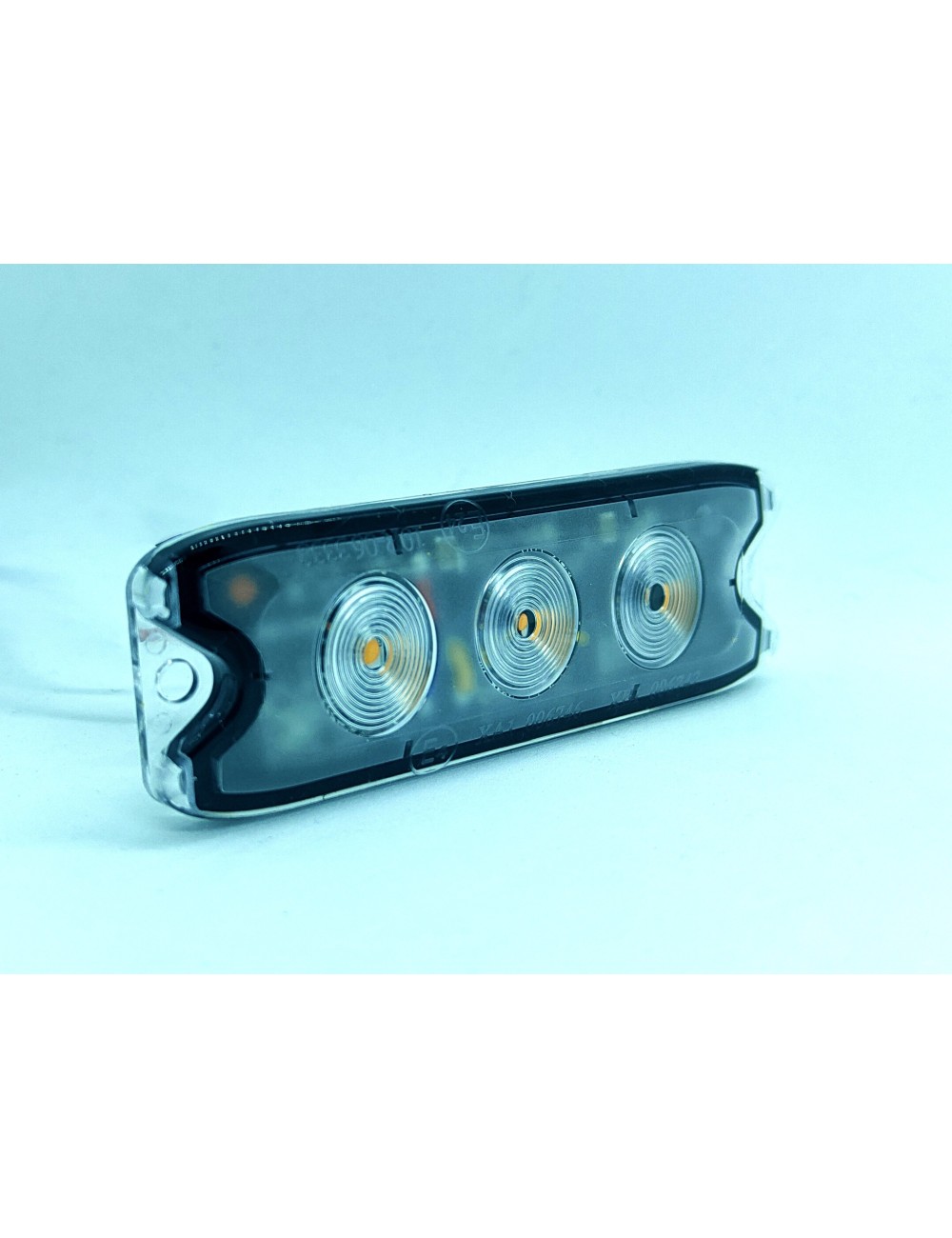 Lampe d’avertissement 3 leds orange Slim Warning Light Lumiflash (neuf) Lampe d’avertissement 3 leds orange Slim Warning Light Lumiflash (neuf)