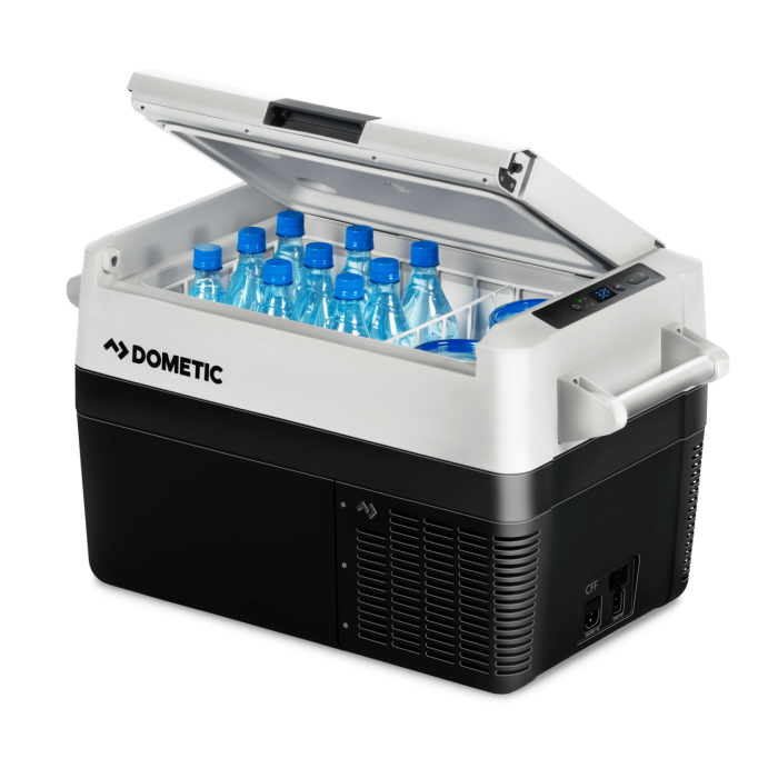 Réfrigérateur portable à compresseur Dometic 35L 12V/24V/100V/240V (neuf) Réfrigérateur portable à compresseur Dometic 35L 12V/24V/100V/240V (neuf)