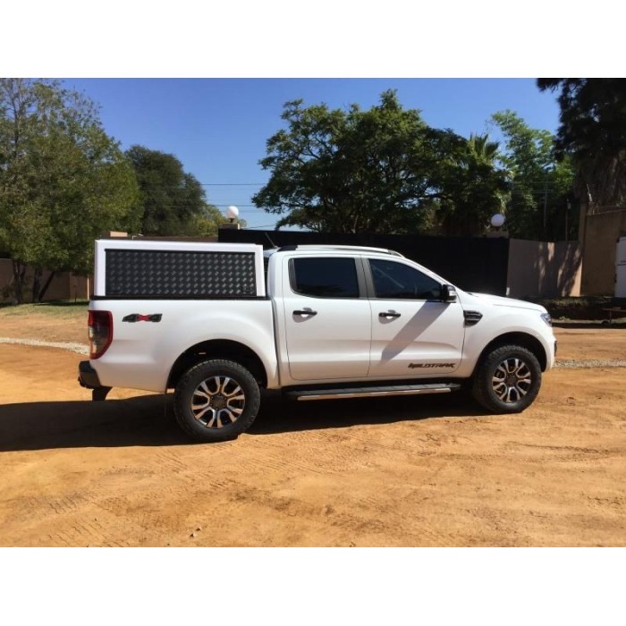 Hard-tops Bushtech : Toits rigides en aluminium pour pick-ups