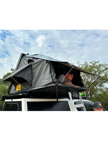 Tente de toit Eezi Awn Sabre (neuf)