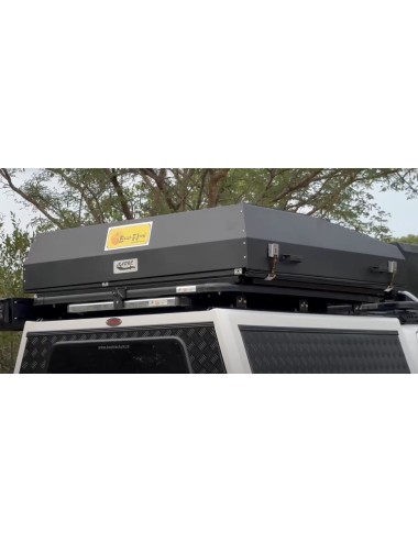 Tente de toit Eezi Awn Sabre (neuf)